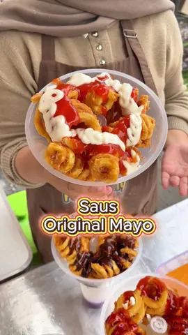 Lagi nyari camilan enak? Snack tray kentang curly & minuman seger ini jawabannya! 🙌🏻 Yuk cobain, dijamin nagih! 😋 Yuk, wujudkan impianmu jadi pengusaha dengan gabung kemitraan Potato Curly Crunch. 🤩 Dengan modal mulai dari 4 jutaan rupiah, kamu sudah bisa punya bisnis kentang crispy sendiri. Tak perlu khawatir, kami akan memberikan pelatihan dan bimbingan penuh sampai kamu siap mengelola bisnismu sendiri. Tunggu apa lagi? Langsung DM atau cek tautan di bio kami untuk info selengkapnya, ya! 🥰 #masterkulinerindonesia #potatocurlycrunch #fypfood #kulinerhits #makanankekinian