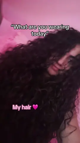 It’s my cape…if having anxiety was a superpower. #curlyhair #longhair #hairstyle #hair #curls 