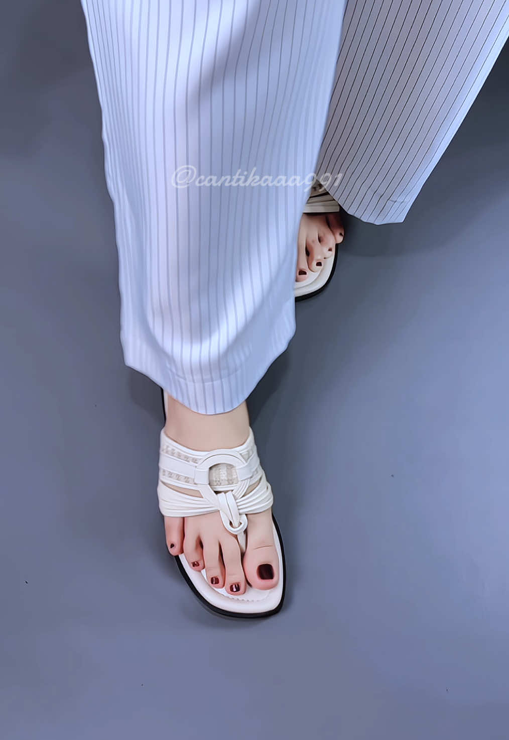 sandal Japit terbaru kekinian by @AminahStore03 #sandaljapit #sandalflat #sandalteplek #sandalkekinian #fyp 