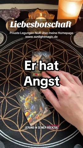 Er hat Angst, Private Legungen nur über meine Homepage, Link in Bio  #twinflamereading #seelenpartner #kartenlegen #tarot 