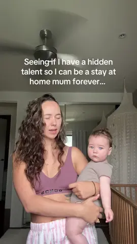 The look of shock on Chickys face really said it all…  #hiddentalents #fyp #singing #mumsoftiktok  