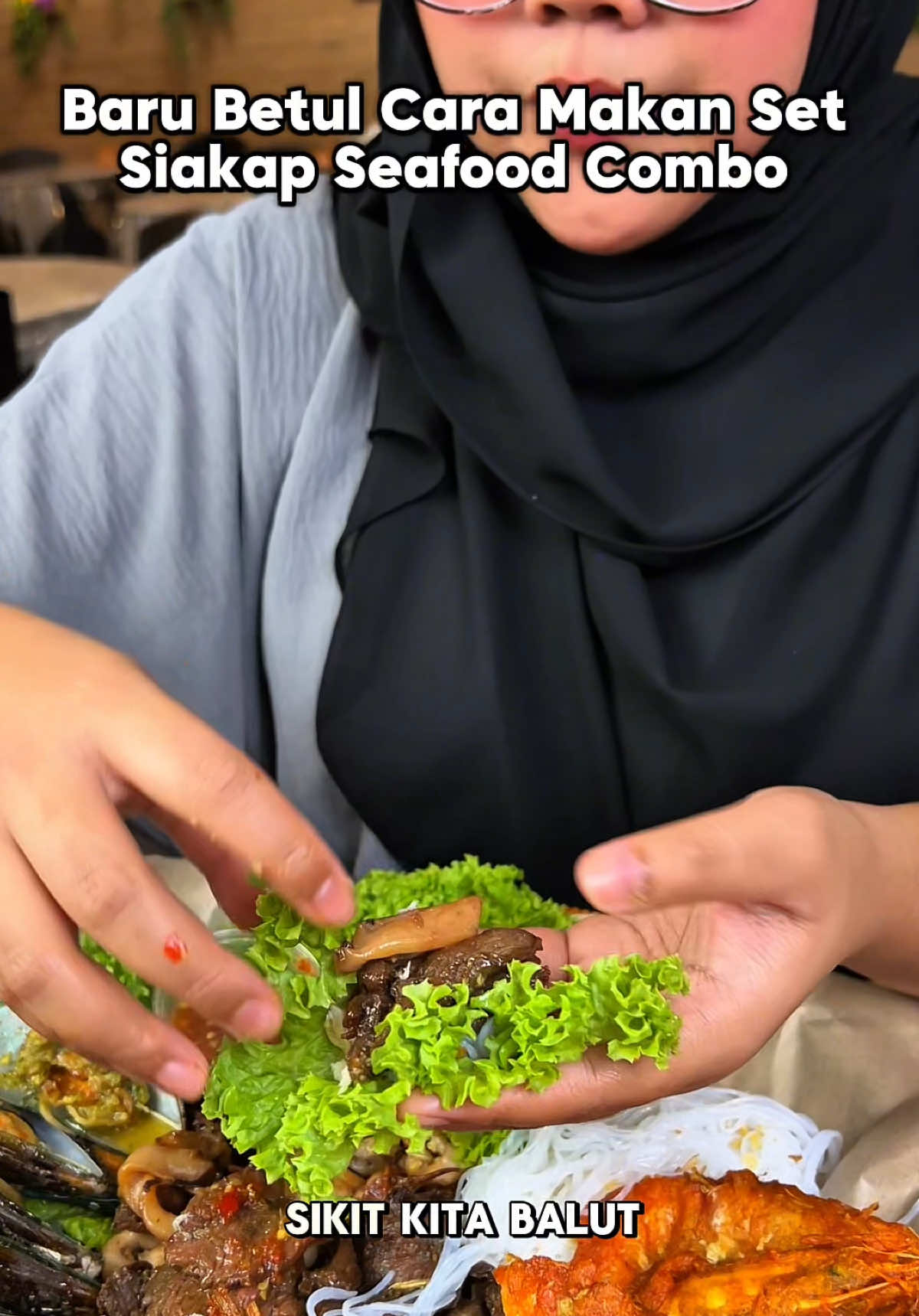 Baru Betul Cara Makan Set Siakap Seafood Combo #PeriukKampung #MakananKampung #PortMakanJohor #Foodie #Fyp 