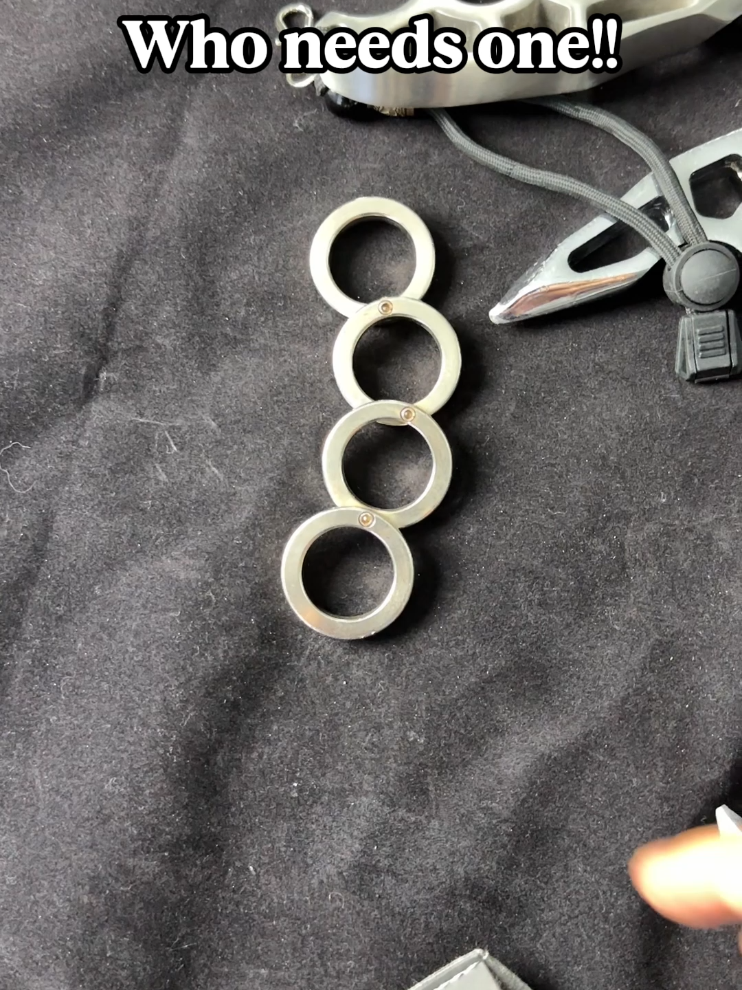 Stay stylish 😏 #NotAWeapon #4FingerRing #TikTokShop