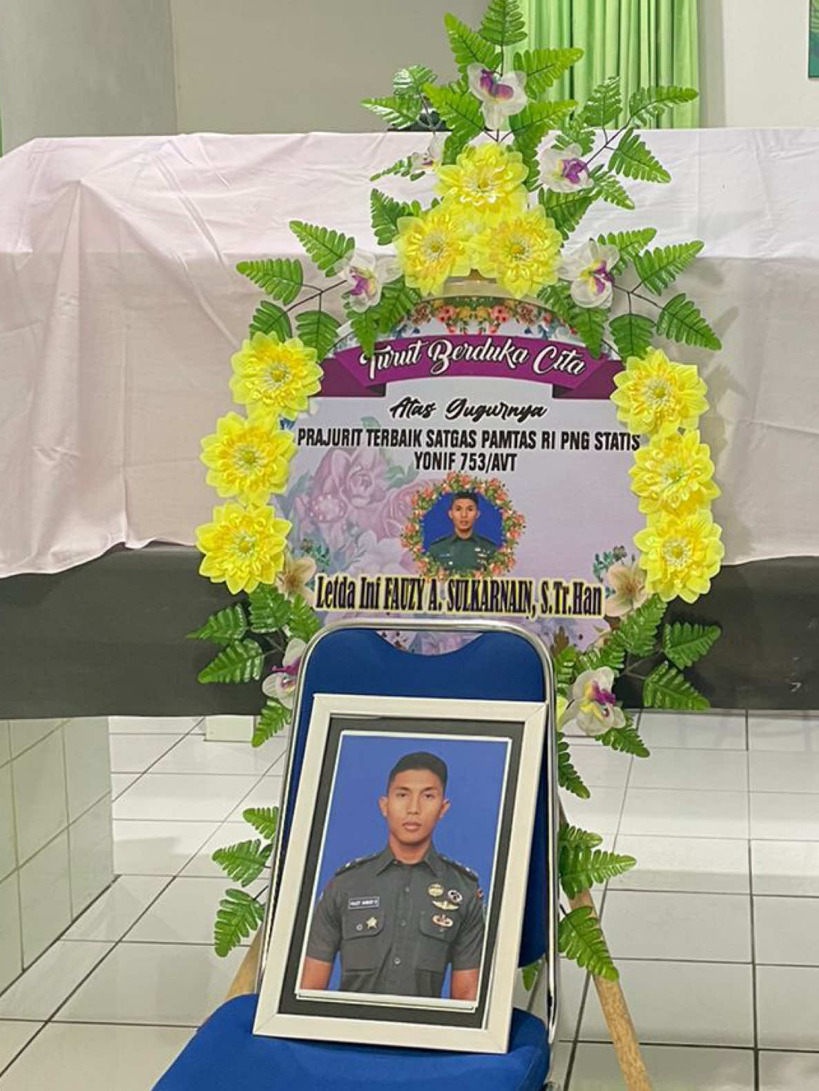 tunai sudah janji baktimu sahabatku ucii, patriot kebanggaan bangsa, semangat juang dan pengorbananmu untuk NKRI, lettu fauzy tidak hanya dikenang namun juga akan mengantarmu di sisi Allah SWT. surga tempatmu sahabatku kawanku saudaraku 🥀🙏🏻  #fauzyahmad #tni #pahlawan #nkri 