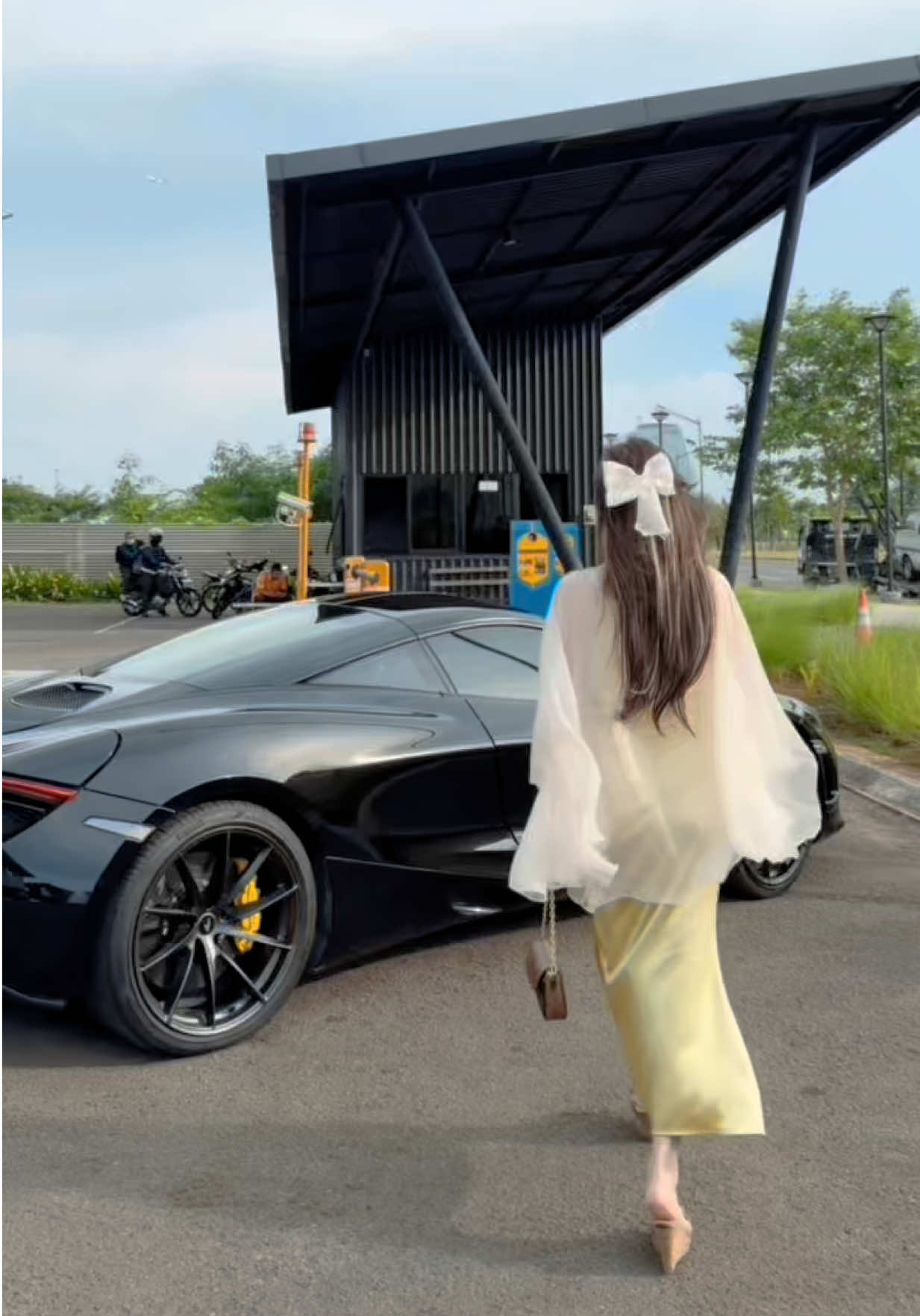 Black butterfly 🦋🖤 #720s #mclaren720s #mclaren #fyp #vee🐷 
