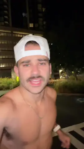 If you run without music, you’re a psychopath #Running #runner #run #runtok #atlanta 