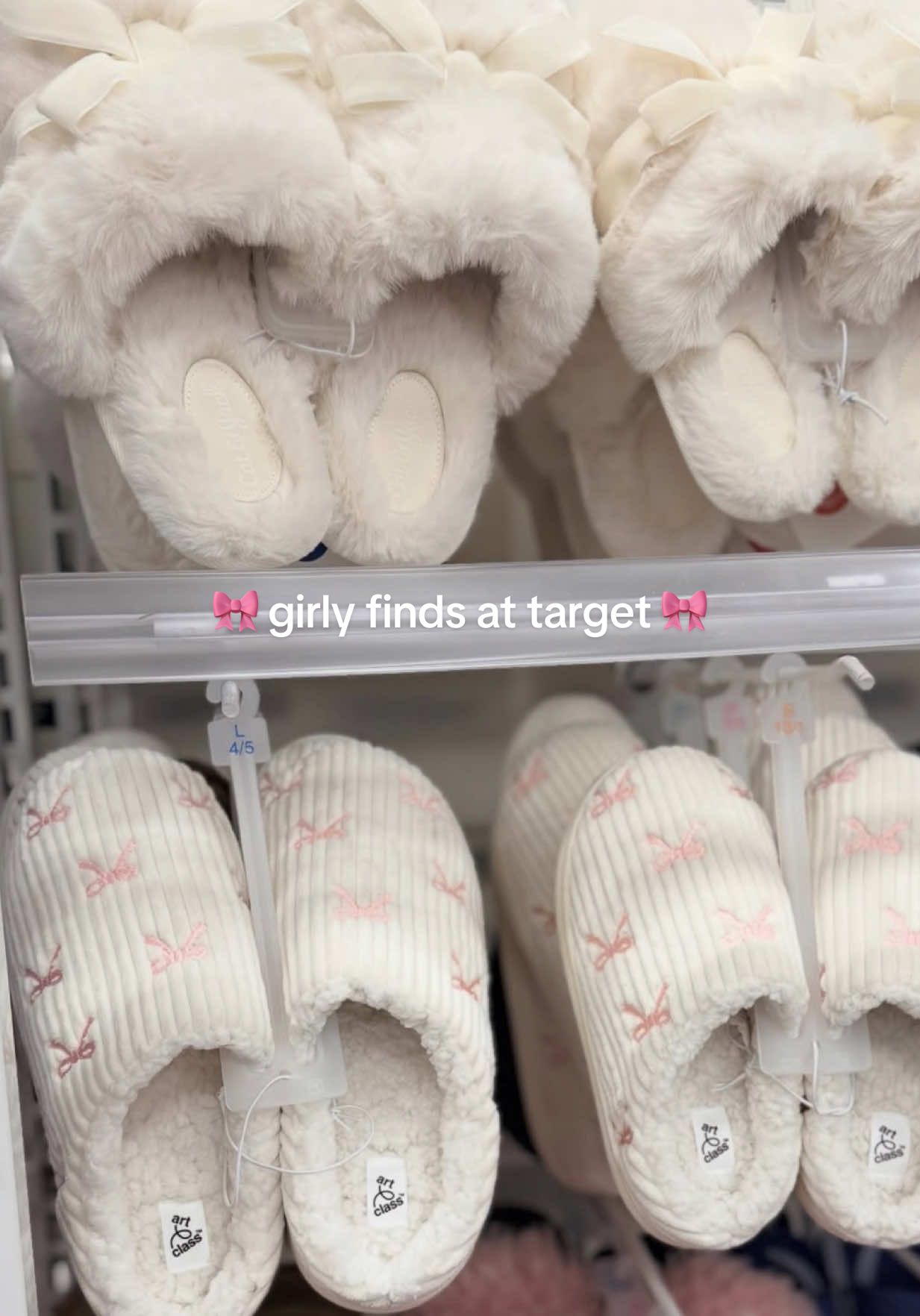 There’s always something new @target and i’m so in love with all of their girly fall items 🤭🎀🫶🏻 #target #targetfinds #shopwithme #targetrun #targethaul 