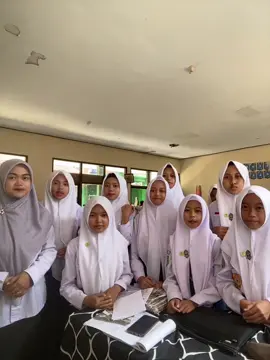 Sesudah jam kbm habis 🤭
