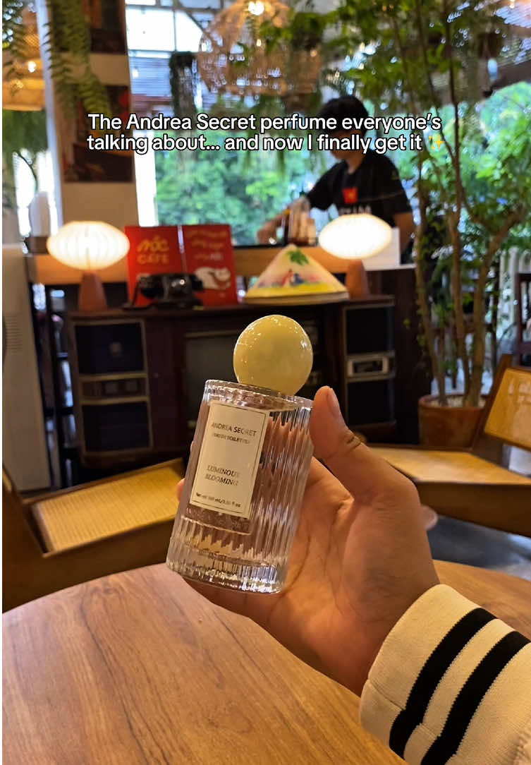 Finally tried the @Andrea Secret PH Luminous Blooming… and wow, now I get why everyone loves it 🌻 #andreasecretperfume #luminousblooming #perfumerecommendations #longlastingperfume #perfumeforwomen 