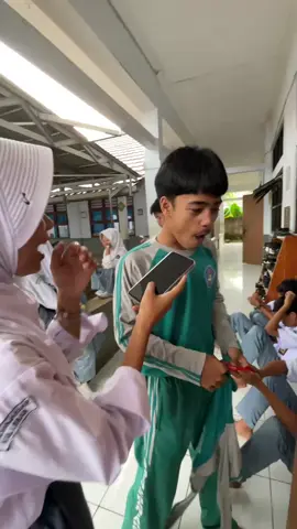 aduh kaka  #sepilskincare#pakekinyakjalantah#fypage #trending #fyppppppppppppp 