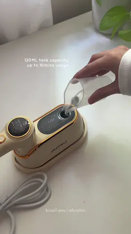 ✨💁🏻‍♀️ found this portable & lightweight steam iron — easy to pack. easier to use!! #alltou #steamiron #handheldsteamer #portableiron #alltousteamiron 