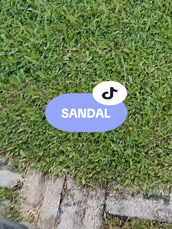 Best pakai. - berangin - lembut - ngam dgn kaki - warna lawa.  #Sandal #MeowMe #lembut #BestPakai 