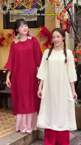 Nay 2 nàng thơ lại khoe áo mới tiếp đâiii 🧧🌷 Set Áo Dài Ý Lan sốp elm mở pán lúc 11h 16.10 nho🪭 🌺 Kì này mí nàng khum biết lựa mẫu nào mặc Tết à nha 👌 #chupanhTet #aodai #aodaivietnam #trending #aodaihavana   