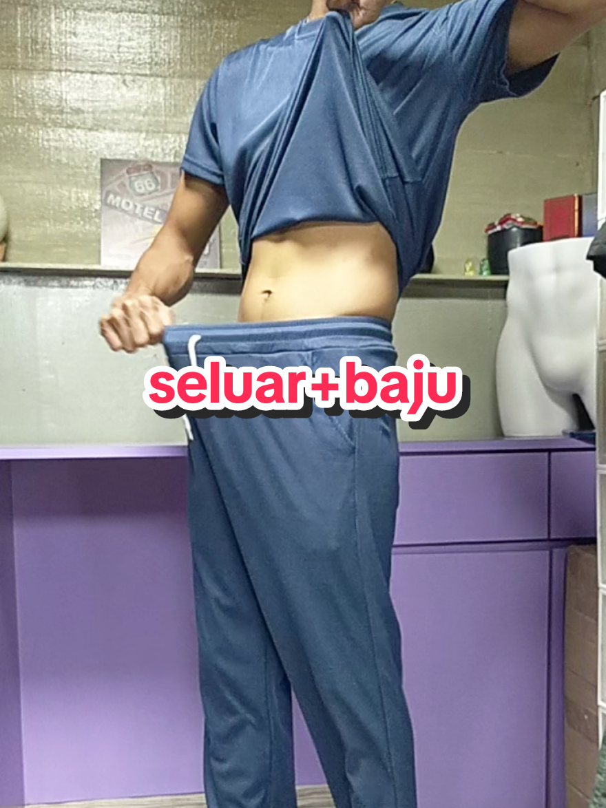 material kain dia lembut giler.. sejuk sangat pakai. laki/ppuan sesuai pakai #baju #seluar #bajumurah #seluarviral #fashion 
