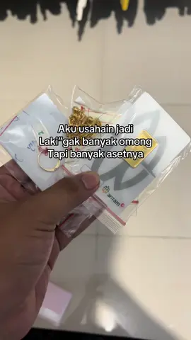 Alhamdulillah yaallah terima kasih banyak di umurku yang 18thn ini mulai bisa membeli satu persatu impianku🤲🏻 #casualoutfits#fyppppppppppppppppppppppp#emasantam  
