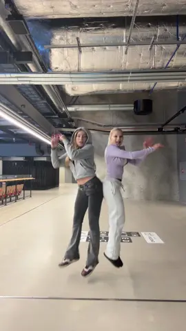 #jadejaale #syysloma #foryou #suomitiktok #dance @user55744056683 @𝐉⭐️𝐃𝐄 