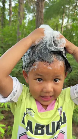 Survival Skills with single mom save water in forest #camping #Outdoors #water #savewater 