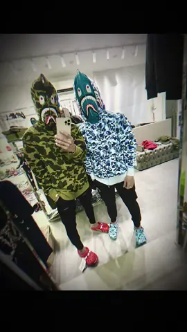 8h chicago #crocs #bape #chicago 