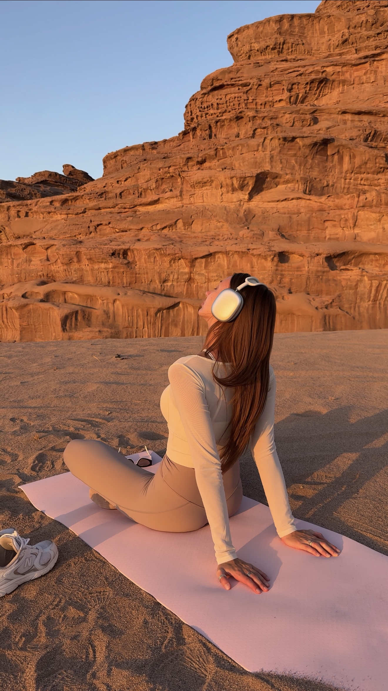 how about workouts in the desert?😍