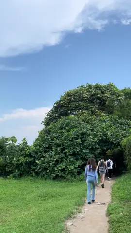 Take a deep breath, you will feel much better#singaporean #walk #enjoylife #sun #singapore 