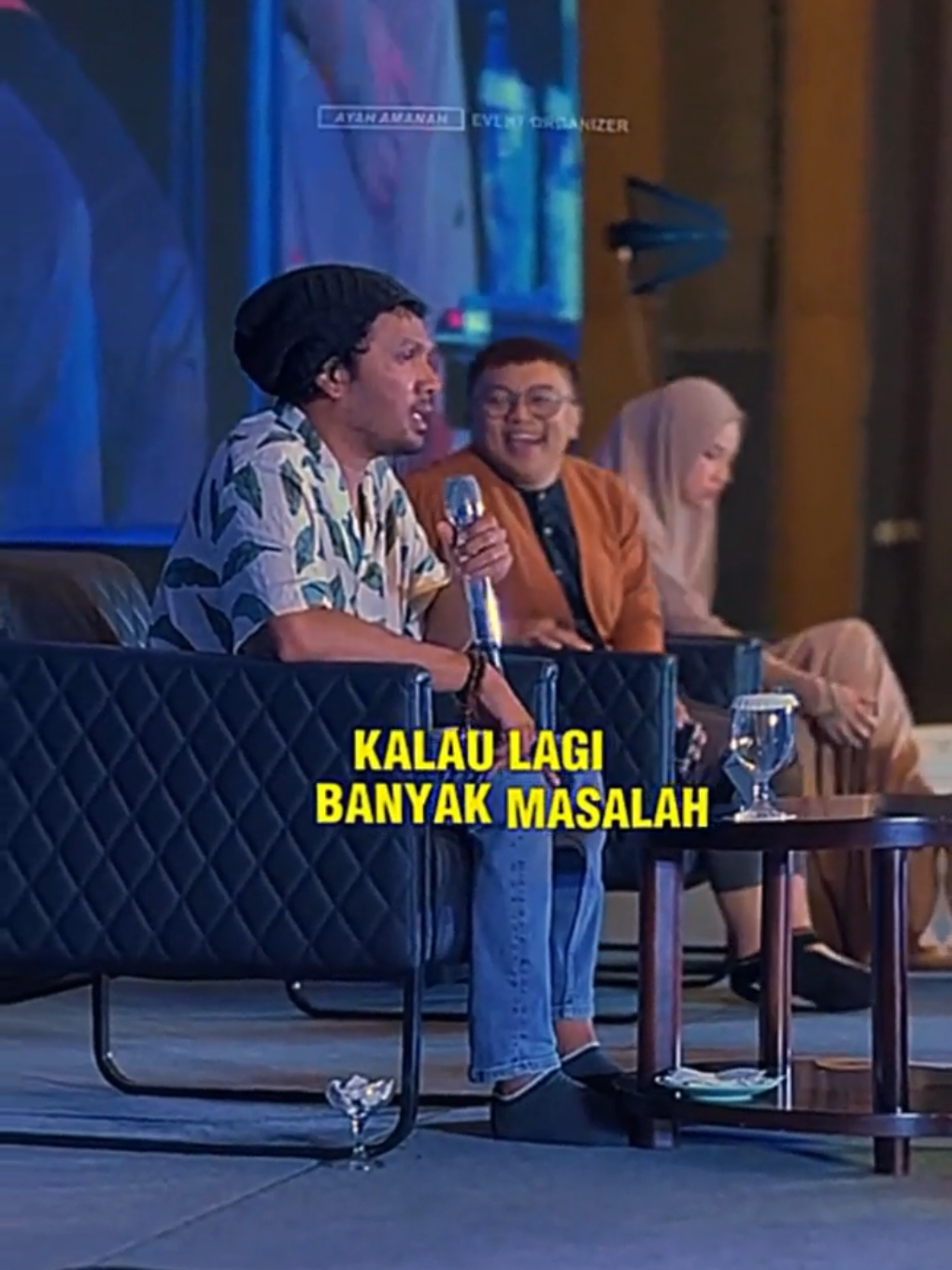Laki-laki tidak bercerita  #CapCut #lakilaki #masalah #tidakbercerita #ustadhananattaki 
