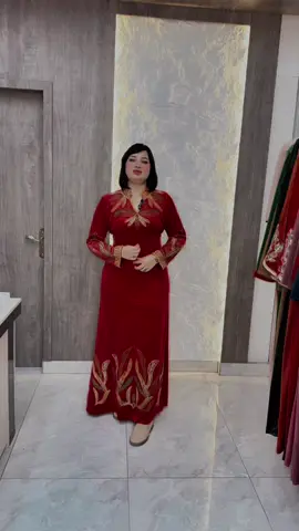 القياسات عيوني L XL XXL يلبس من وزن 45 الى وزن ١١٠ كيلو 