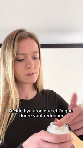 Le glow d’été n’a pas disparu, il s’entretient ✨ Si ta peau te paraît plus terne ou fatiguées ces derniers temps, cette routine est faite pour toi !  Et en plus, avec des produits ultra sains notés 100/100 sur YUKA 💯 Si toi aussi, comme notre cliente, tu veux te débarrasser de ta CC crème, alors rends toi vite sur notre site internet https://unless-cosmetics.com ☀️ #glowingskin #peaueclatante #antioxidant #routineskincare #cleanskincare 