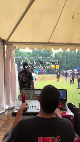 😤#crimsonaudio #soundsytembattle #crimsonproindonesia #soundbattle #fypage @bayubjpro_sound @jamas 