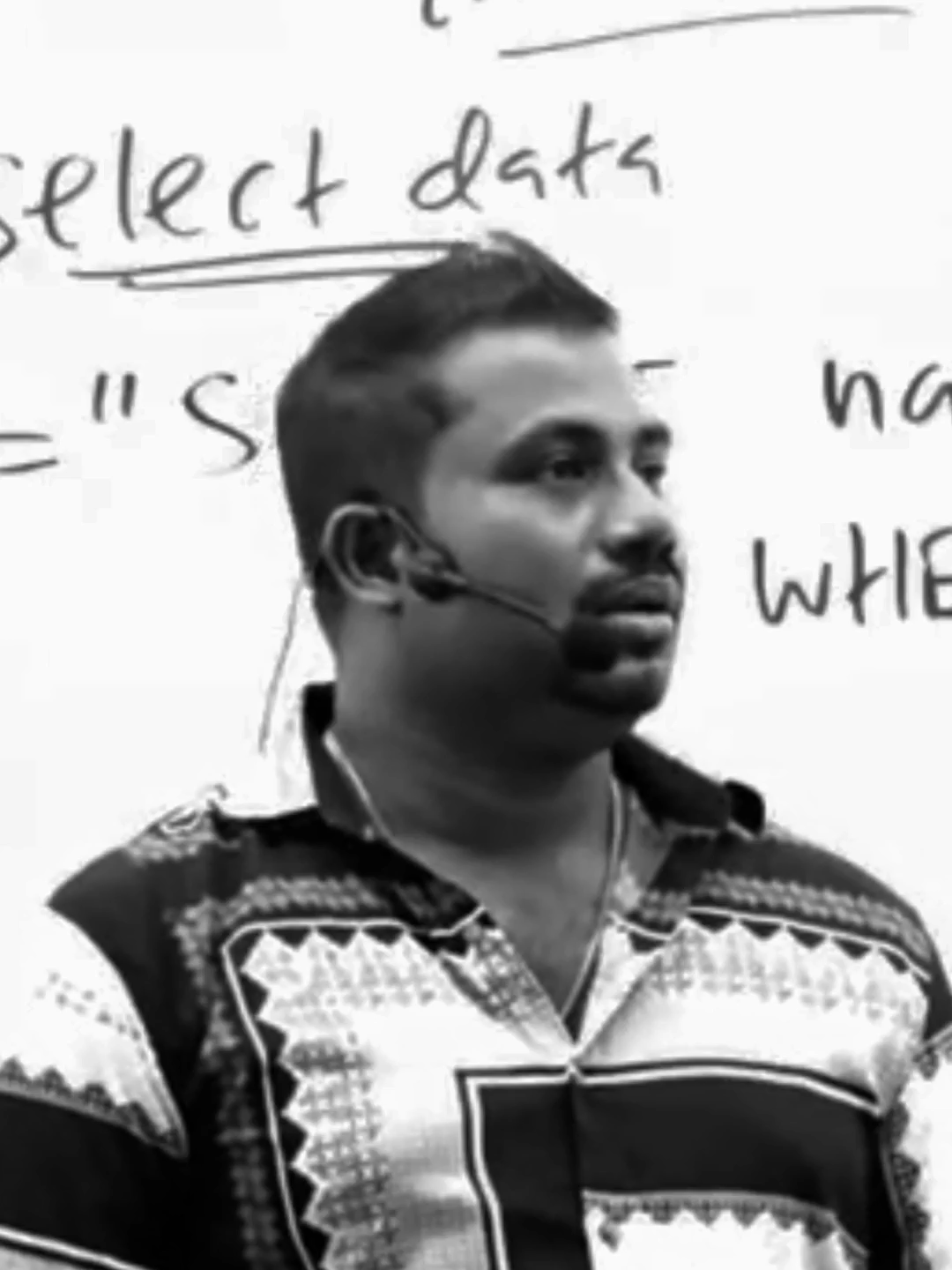 විකාර අහන්න එපා මල්ලි 😂 #bhanukaekanayaka #bhanukaekanayakaict #bestictclass #bestictteacherinsrilanka #bestictclassinsrilanka