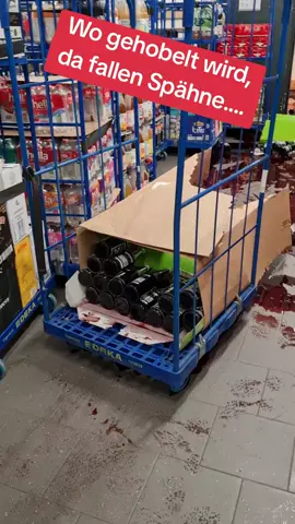 Schon Zeit für Frühjahrsputz? 😋 #edeka #unfall #frühjahrsputz #fun #fliederbeersaft 