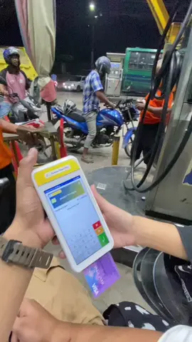 ফ্রেন্ডের টাকায় ফুল ট্যান্ক 😐|| #foryou #explorepage #motovlog #foryoupage #4vlover 