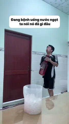 Đã nói ho là không được uống nước ngọt r mà😷😆#tiktokgiaitri #tpv3  