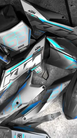CUSTOM x ULTRA MATTE x CHROME ⚡💯 #ktm #custom #motocross #dirtbike #chrome