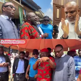 People are eagerly awaiting the release of Mazi Nnamdi Kanu ahead of the October 20th “Free Nnamdi Kanu” protest. Sowore and Kanu’s legal team have taken the movement to the Auto Parts Market in Abuja to rally support. #tictalk #fyp #tictok #ticktock 