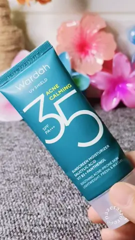 WARDAH UV Shield Hydrating Sunscreen #wardah #wardahsunscreen #wardahuvshield 