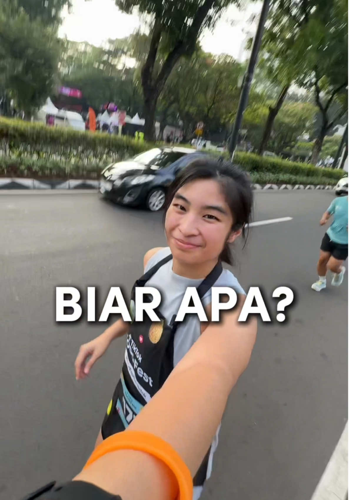 makan abis lari emang paling THE BEST 😚 #OlahragaTiktok #TikTokFoodFest