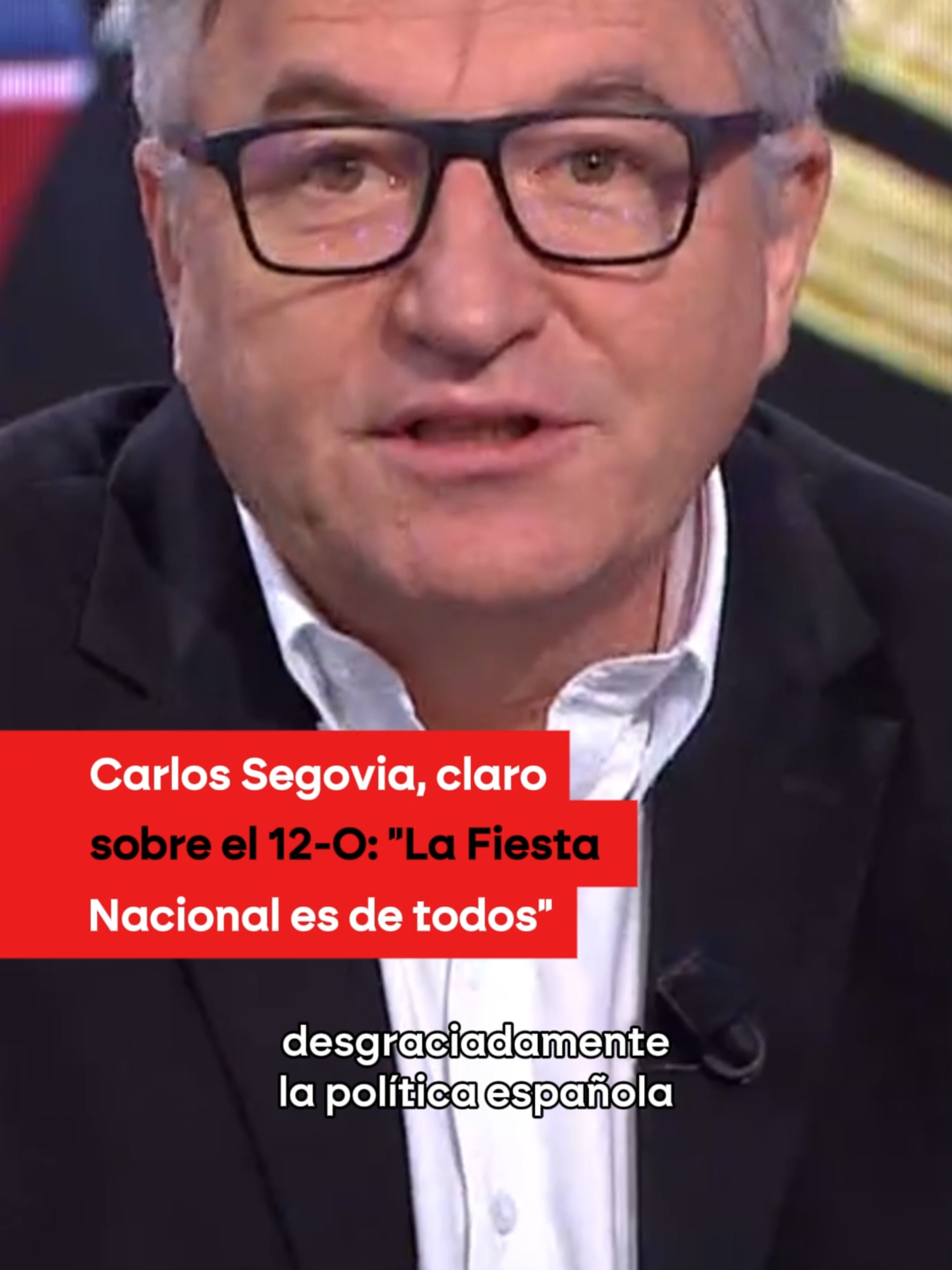 🇪🇸 El periodista Carlos Segovia lamenta los pitos y abucheos al presidente del Gobierno durante las celebraciones del 12 de octubre en Madrid y recuerda que 