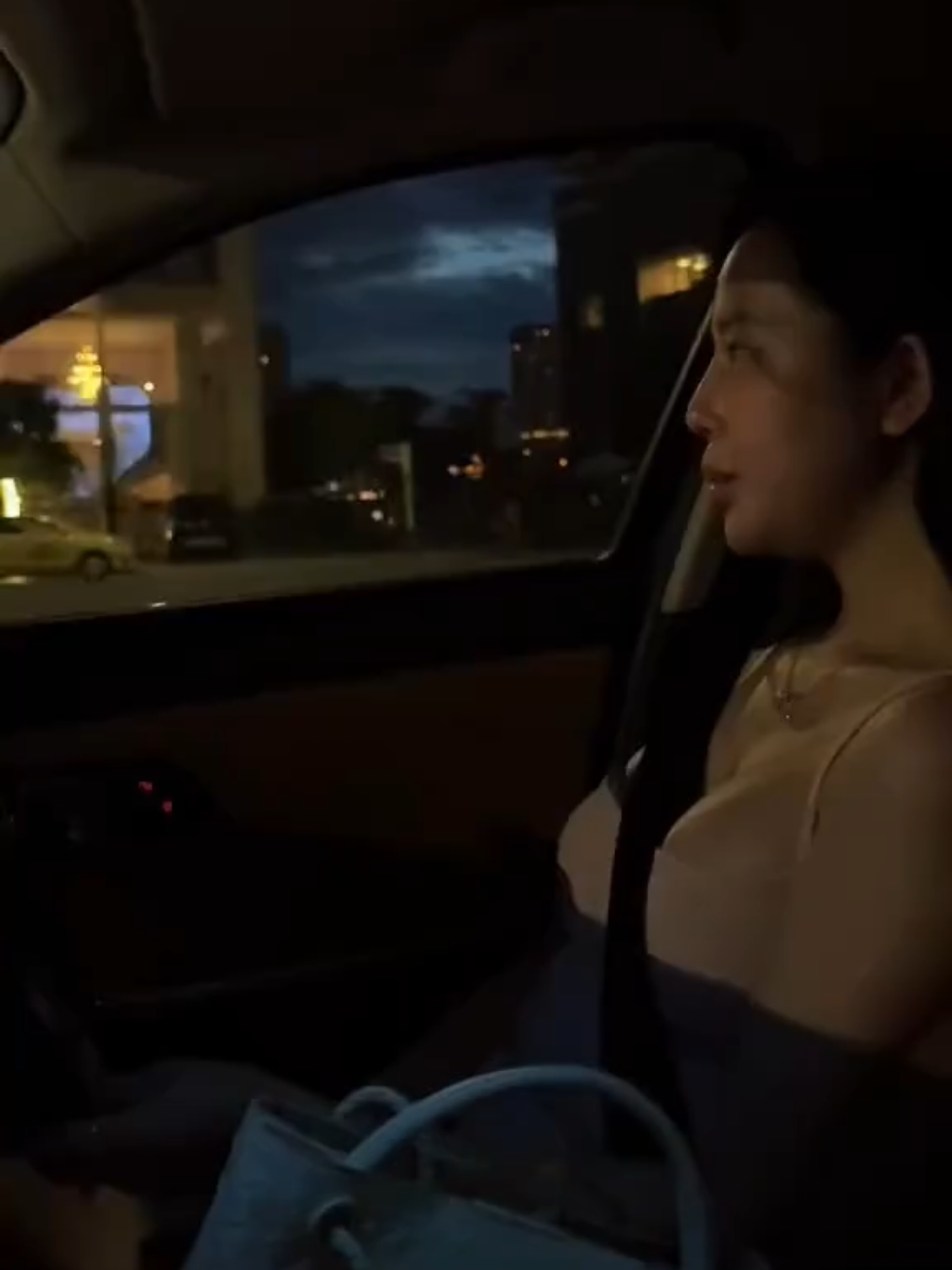 có 1 ng lặng lẽ #TikTokAwardsVN #oto #shegym #emgaibody 