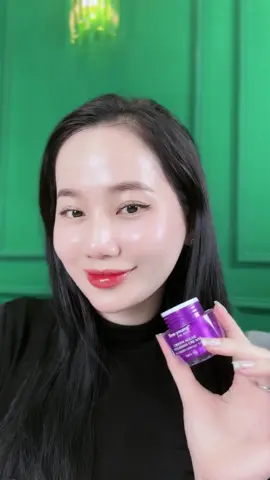 Da make up, hay thức khuya nhiều bị sạm thì xài ngay combo face lục tảo nhà Sooyoung nha mấy chế 😘😘😘#facesooyoung #faceluctao #myphamsooyoung #xh #viral 
