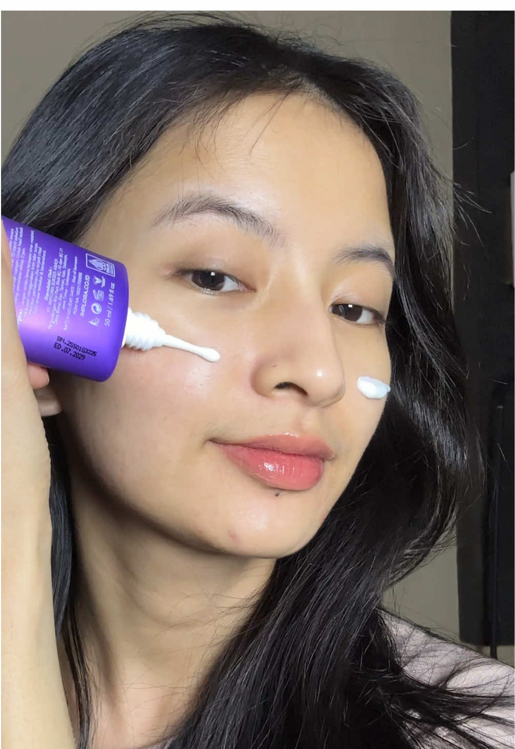 Udah cocok banget pakai sunscreen ini 🩷✨ @Implora Cosmetics  #BeraniJadiAku #ImploraSunscreen 