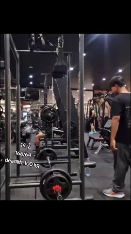 100ชิวๆ#deadlift #gym #GymTok #2011 #Weighttraining 