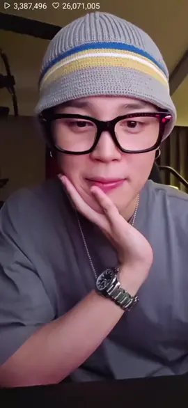 dice que es de jungkook.....  jajjaka es broma no entendí nada de las ultimas 10 horas.😅🤣 #jm  #jimin  #viral 