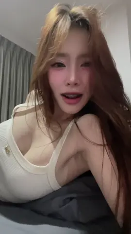 กลับมาละ55555655 ลืมกันยัง