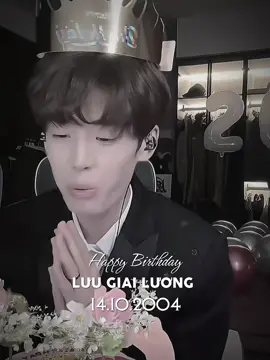 :Tuổi 21 nhưng mà tâm hồn 2 tuổi nha🥰 14.10.2004 21.10.2025 #bangbacvan #miie_lgl #xhtiktok #fypシ 