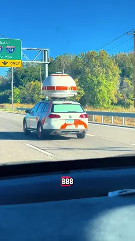 Didn’t expect to see BB8 driving down the highway this morning, that’s a new one. 💫 #starwars #starwarsfan #starwarstiktok #nerd #obsessed 