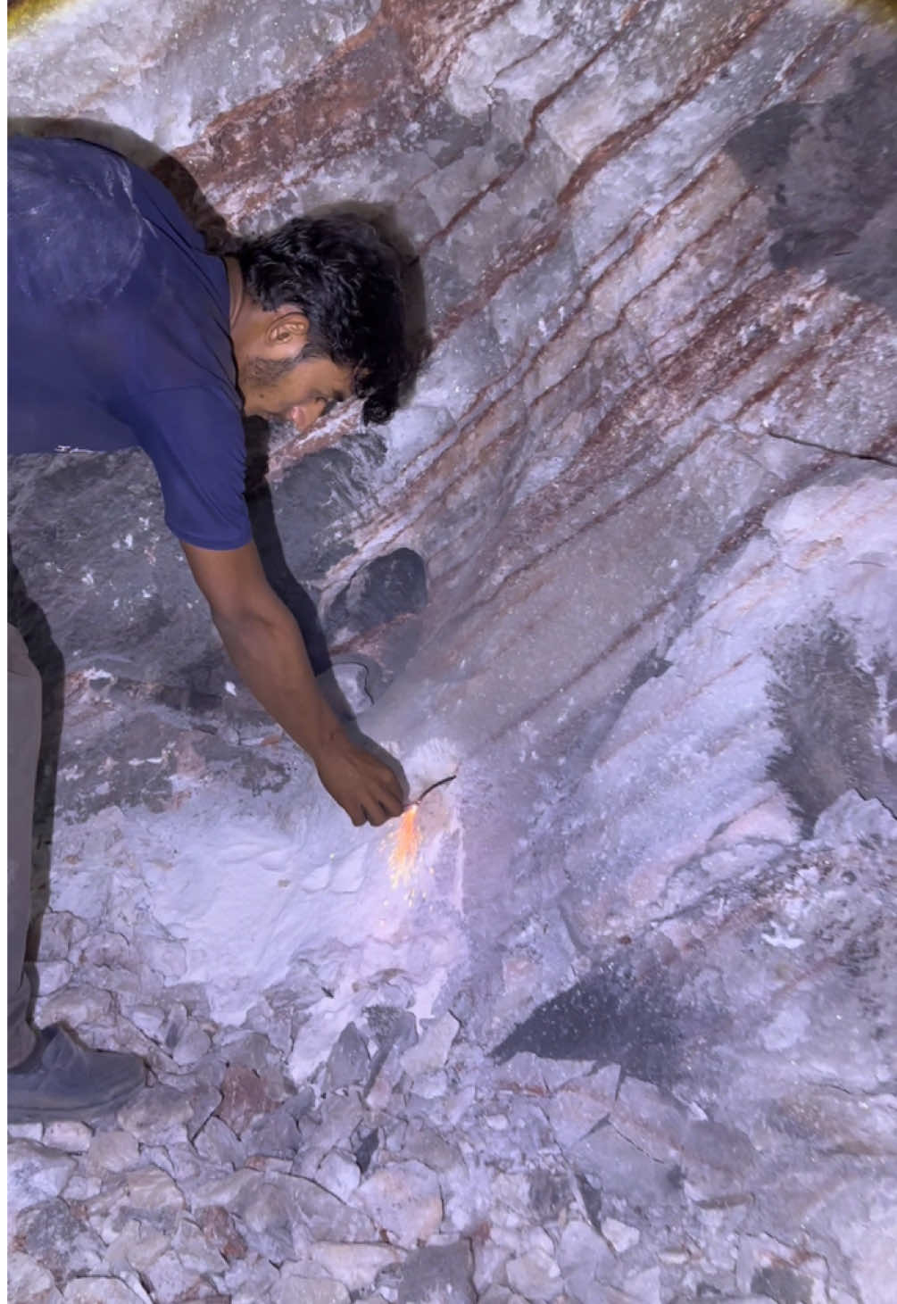 Underground Mining Boom ⛏️ himalayan #saltmine #diamondmining #treasuresearch #undergroundmining 