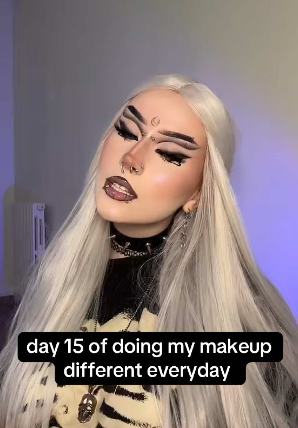 one of my fav looks evaaa ! #fyp #makeuptransition #Eyeliner #makeuptutorials #eyemakeup 