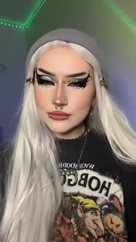 period. #fyp #makeuptransition #Eyeliner #makeuptutorials #eyemakeup 