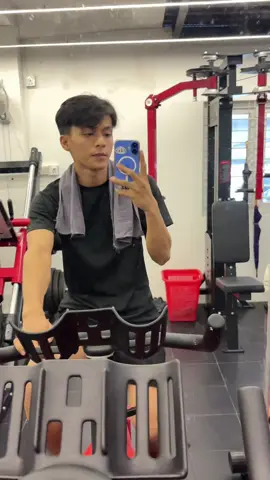 အလေးတွေ မနိုင်တော့ဘူး#dailyvlog #gym #fyp 