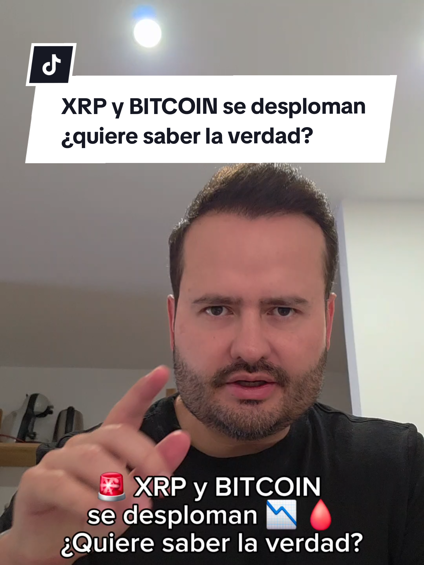 📉 XRP, Bitcoin y todo el mercado cripto se desplomaron… ¿Coincidencia? El viernes se liquidaron más de 19.000 millones de dólares, la mayor caída en la historia de crypto. Con el COVID fueron 1.200 millones, con FTX 1.600… esta vez 19.000. ¿La razón? Trump anunció nuevos aranceles a China justo cuando las bolsas estaban cerradas. El único mercado abierto era crypto. Y mientras todos estaban en LONG, los exchanges en modo B-Book, como Binance, apostaron en su contra. Ellos ganan cuando usted pierde. Poco después, Trump “arregla” el conflicto con China y los mercados rebotan. ¿Casualidad? 💡 Recuerde: operar sin apalancamiento y nunca por reacción a las noticias. #xrpripple #bitcoin #xrp #invertir #aranceles 